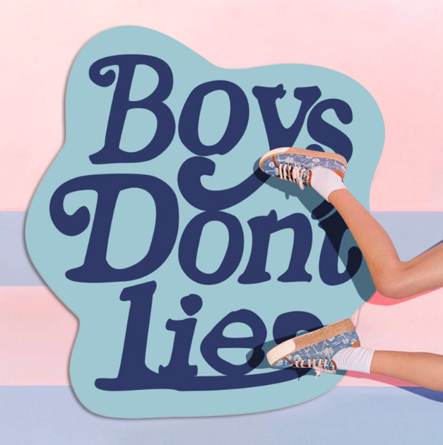 Dekoracyjny miękki dywan "Boy's don't lie" 100 x 100 cm - niebieski - obrazek 2