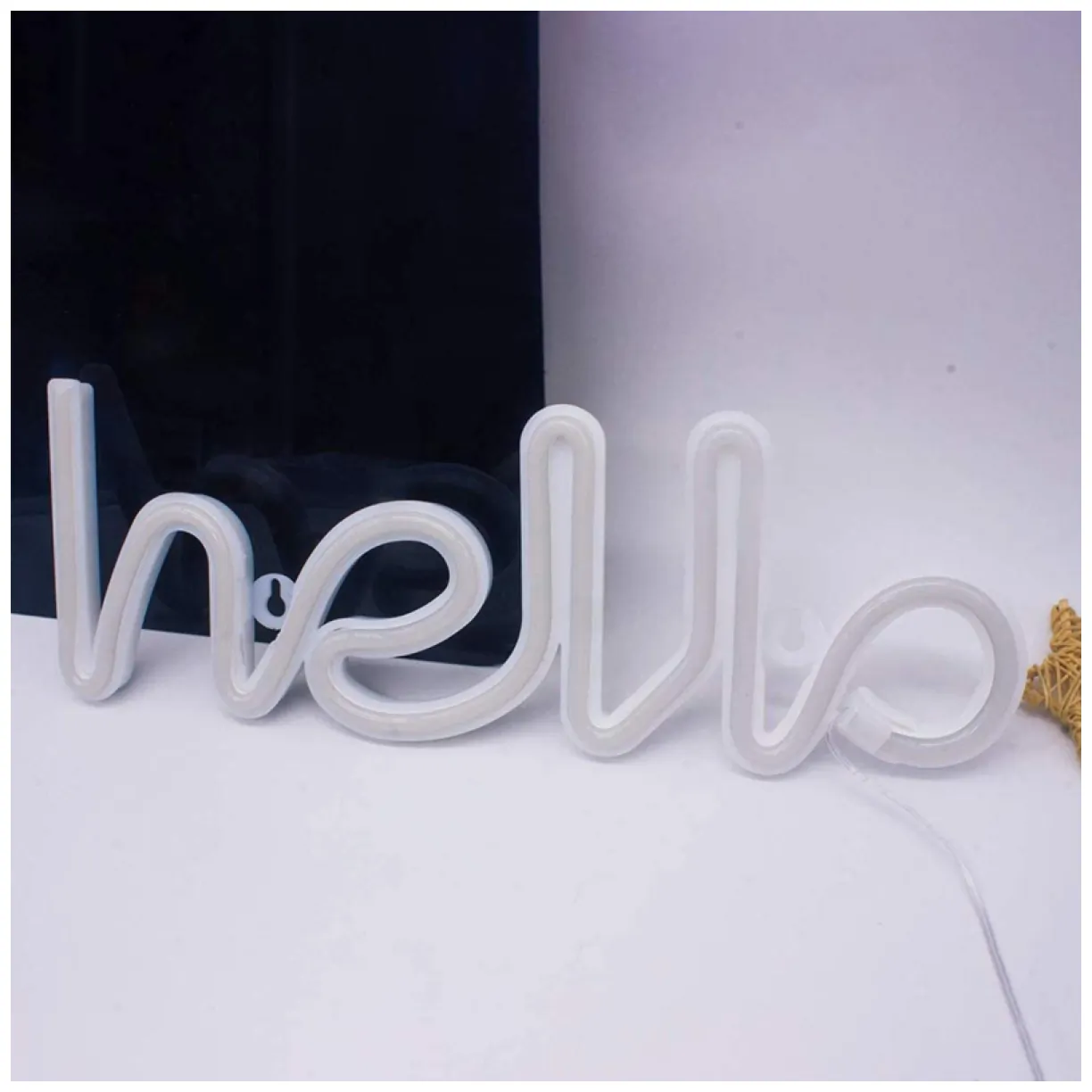 Dekoracyjna lampka neonowa LED- hello 2 - obrazek 4